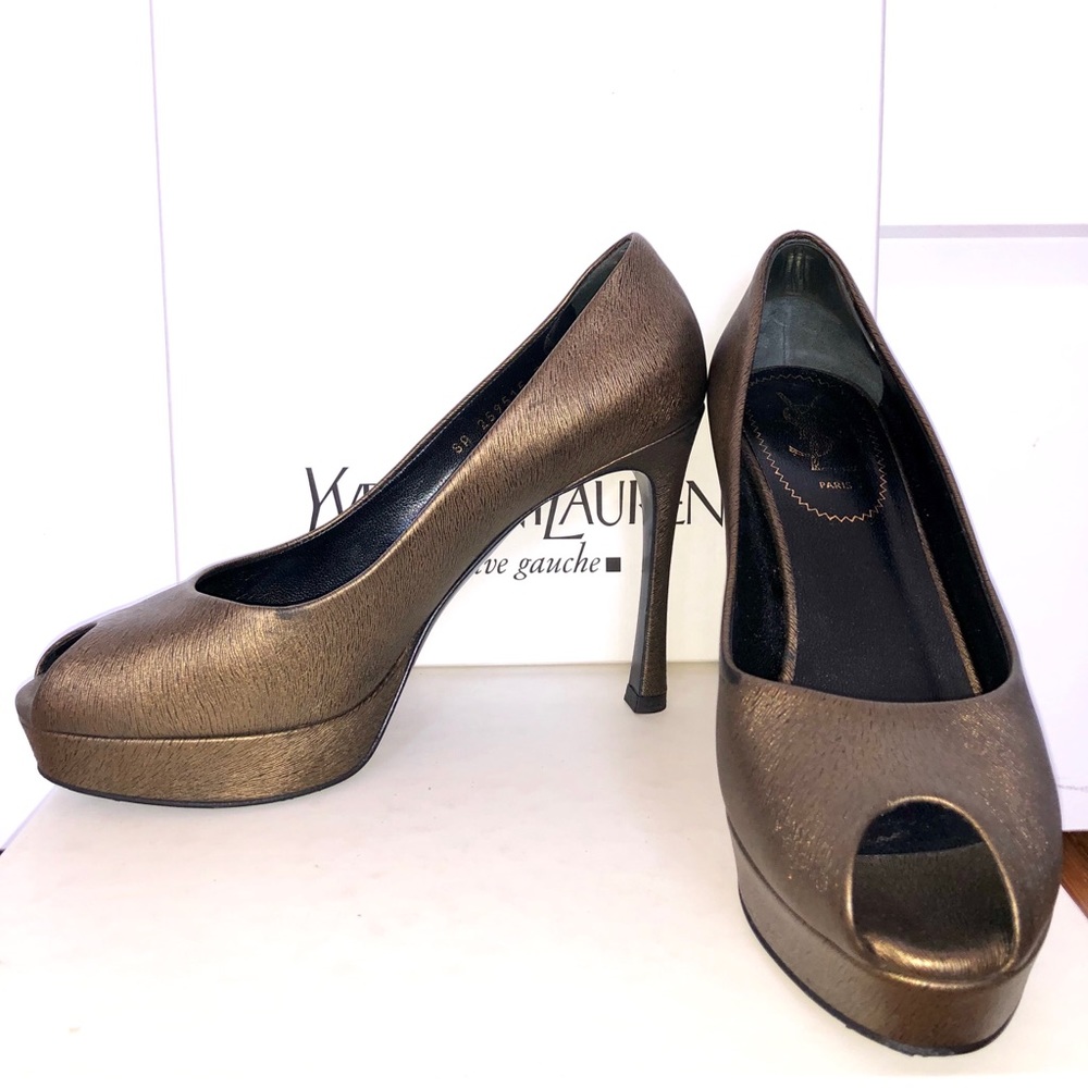 Yves Saint Laurent Palais Classic Pump